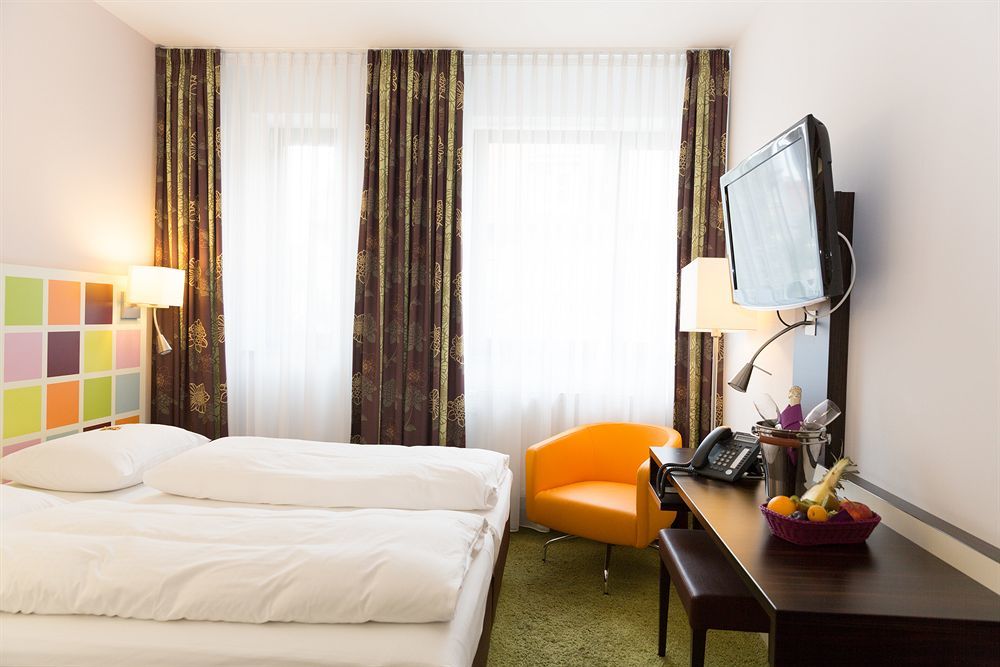 Hotel Arooma Erding Zewnętrze zdjęcie