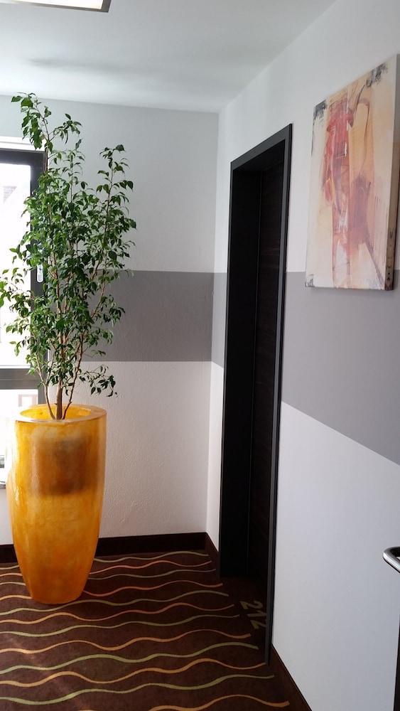 Hotel Arooma Erding Zewnętrze zdjęcie